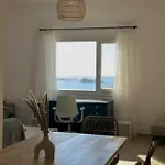 Seafront 3-bedrooms Cycladic South Paros 公寓 Alikí