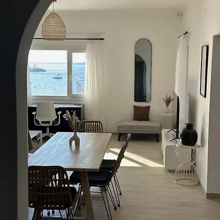 Seafront 3-bedroom Cycladic South Paros דירה