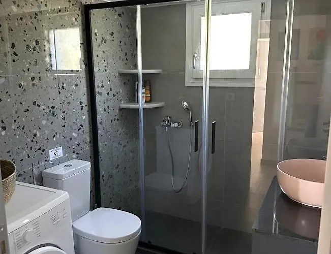 Апартаменты Seafront 3-bedroom Cycladic South Paros