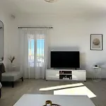 Seafront 3-bedrooms Cycladic South Paros Aliki (Paros)