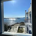 Seafront 3-bedrooms Cycladic South Paros Apartment *