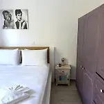 Apartment Seafront 3-bedrooms Cycladic South Paros *