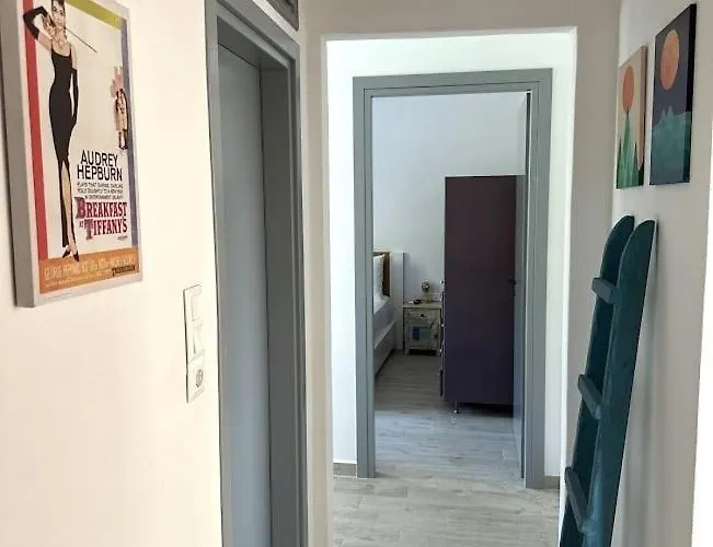 Seafront 3-bedroom Cycladic South Paros Aliki (Paros)