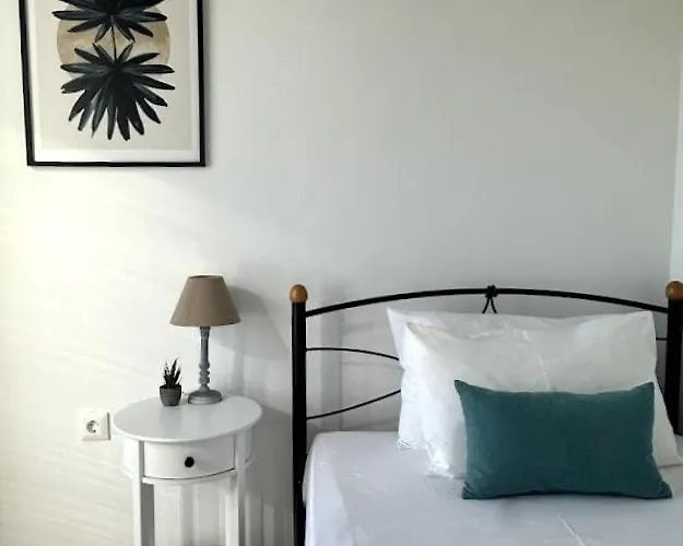 Seafront 3-bedroom Cycladic South Paros Aliki (Paros)