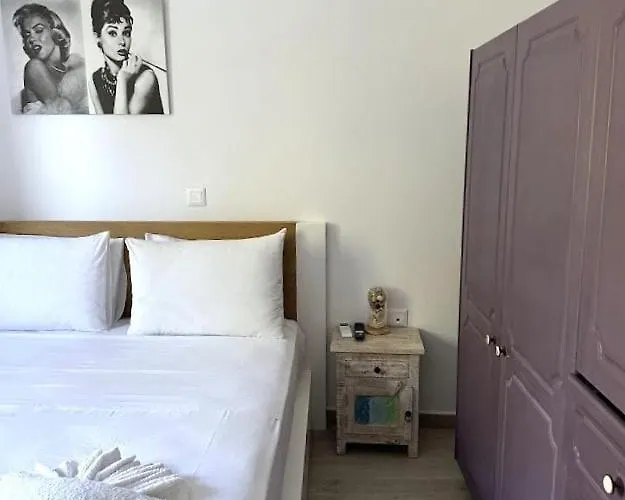 Lejlighed Seafront 3-bedroom Cycladic South Paros *